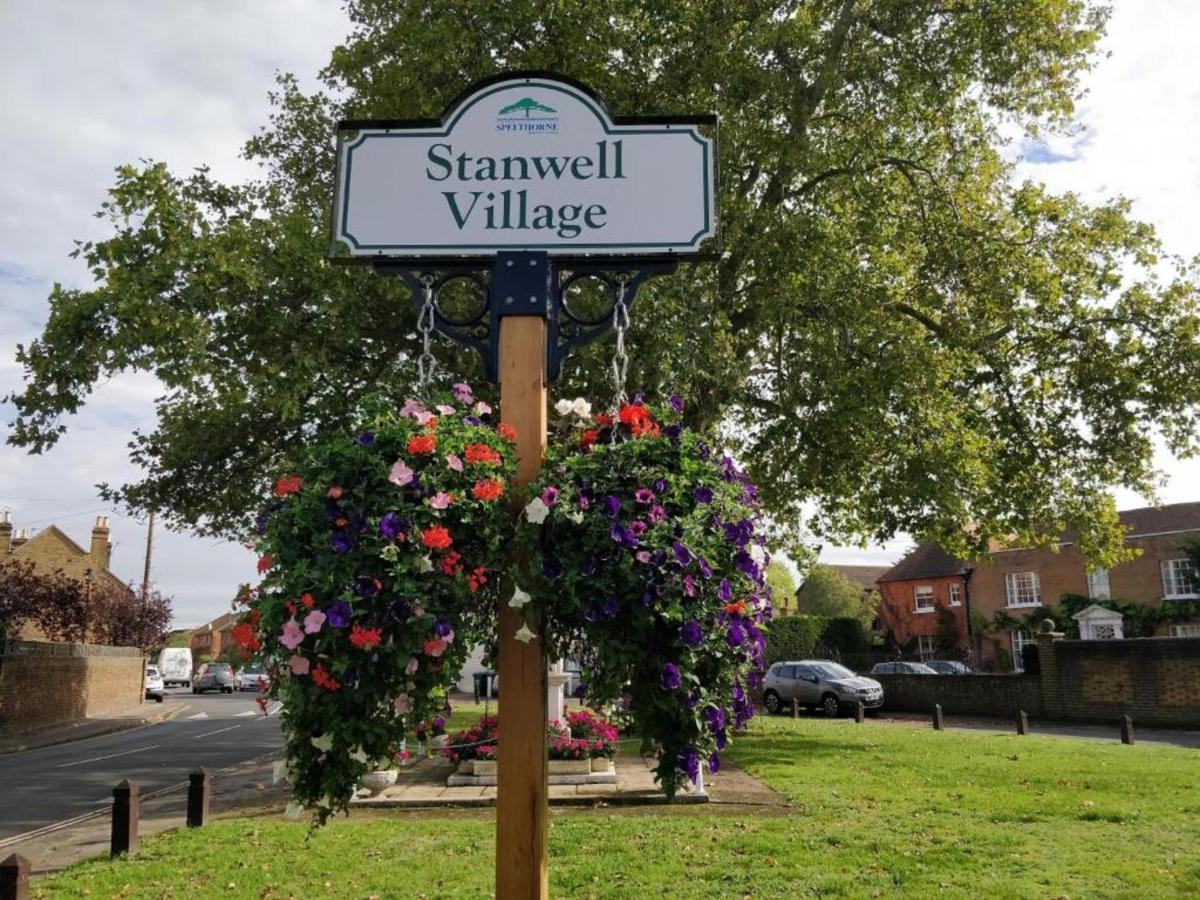Apartment 144 - Excellentstays - 2 Bedroom Flat Stanwell