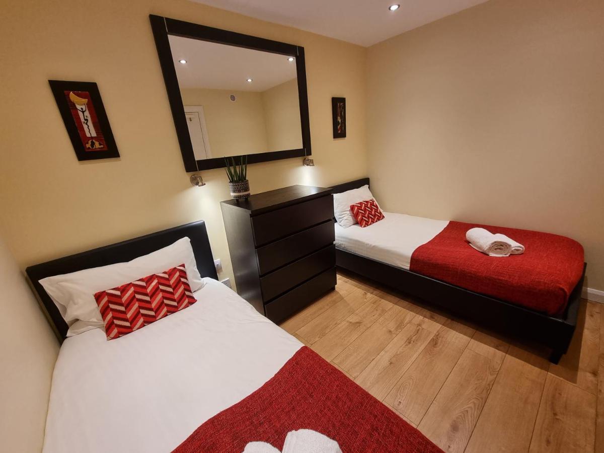 144 - Excellentstays - 2 Bedroom Flat Apartment