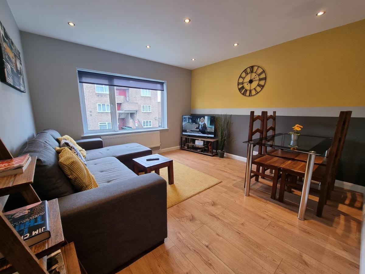 Apartment 144 - Excellentstays - 2 Bedroom Flat *